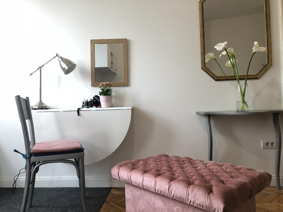 Studio 50 With Terrace Beograd Bagian luar foto